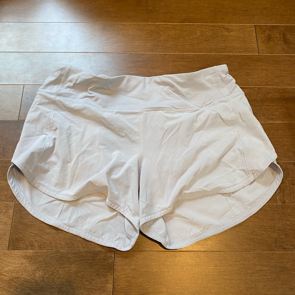 Lululemon size 8 lined speed up short